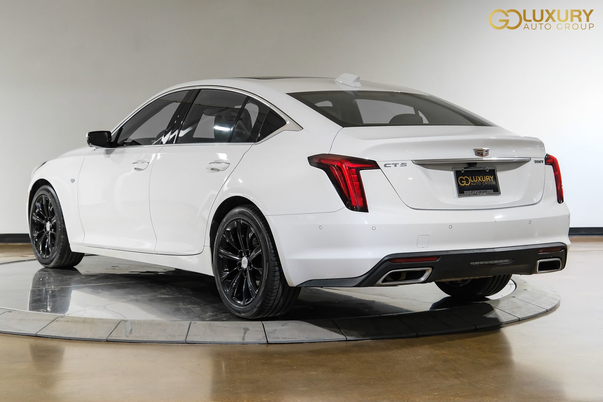 Used 2025 Cadillac CT5 Premium Luxury image 11