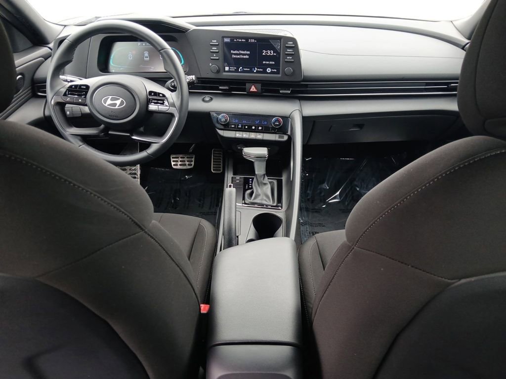 Certified 2026 Hyundai Elantra Sport image 10