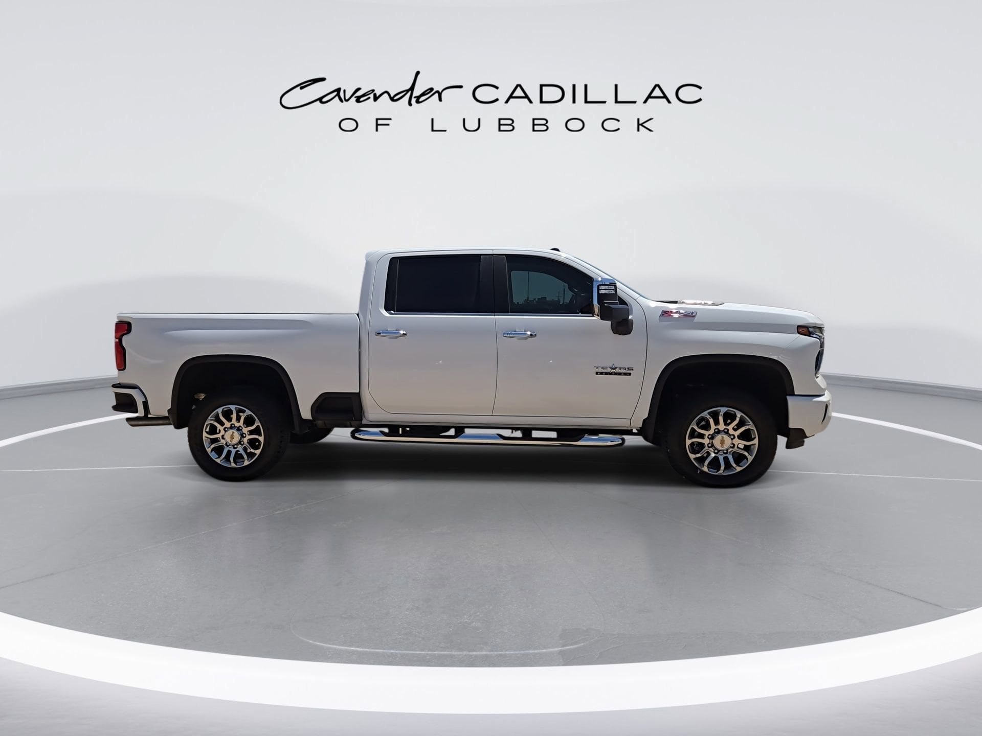 Used 2025 Chevrolet Silverado 2500 LT w/ Z71 Chrome Sport Edition AWD/4WD image 2