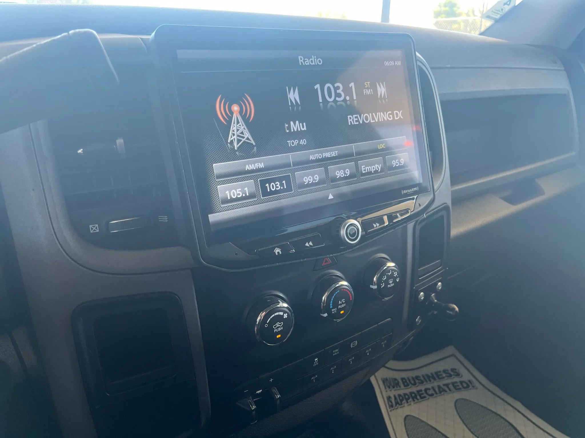 Used 2017 RAM 3500 Tradesman w/ Chrome Appearance Group image 19