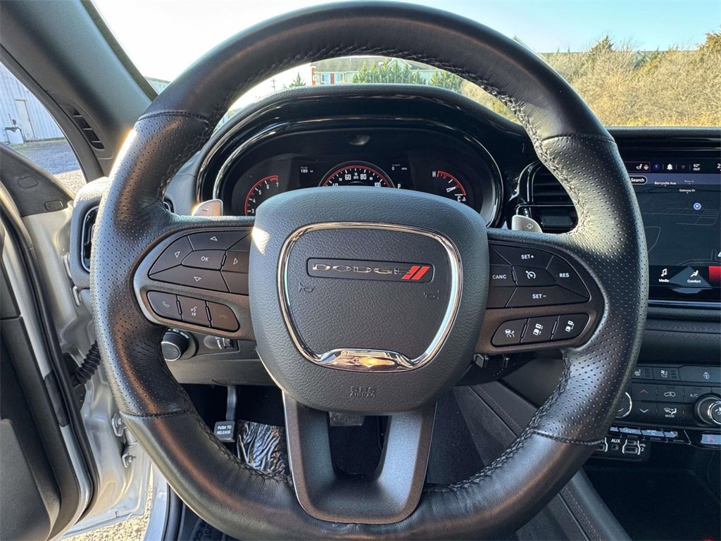 Used 2024 Dodge Durango GT image 18