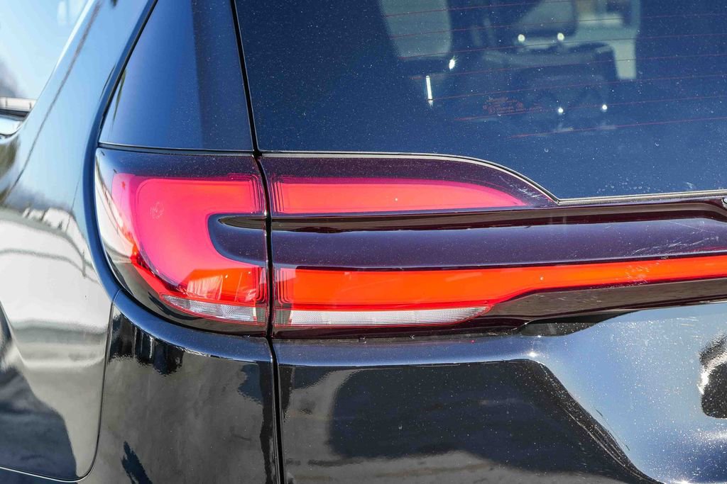 New 2026 Chrysler Pacifica Select image 9