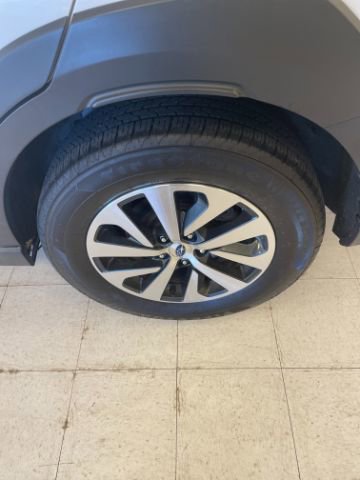 Used 2023 Subaru Outback Premium AWD/4WD image 25