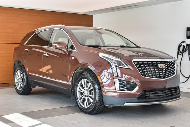 Used 2022 Cadillac XT5 Premium Luxury w/ LPO, Floor Liner Package AWD/4WD image 5