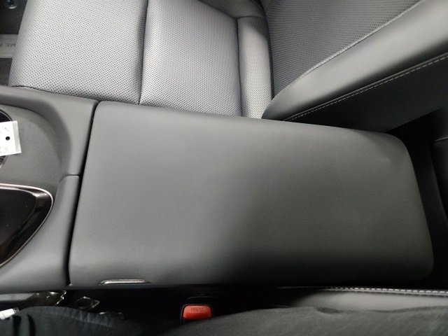 New 2026 Toyota Crown Platinum image 27