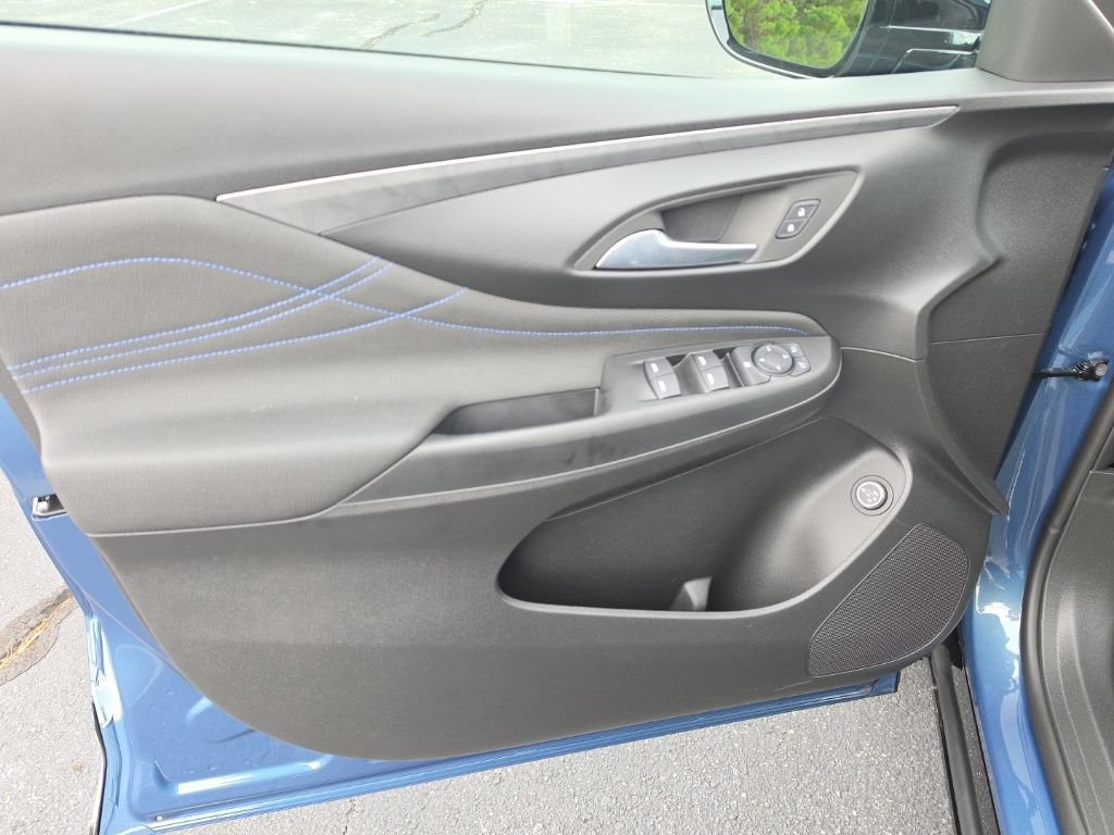 New 2026 Buick Envista Sport Touring w/ Convenience I Package FWD image 12