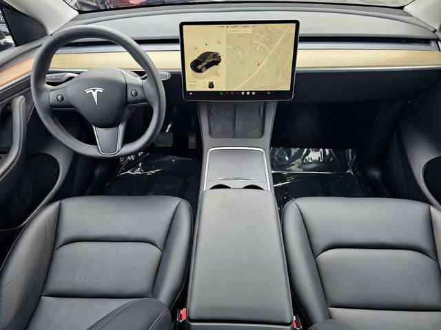 Used 2023 Tesla Model Y Long Range image 27