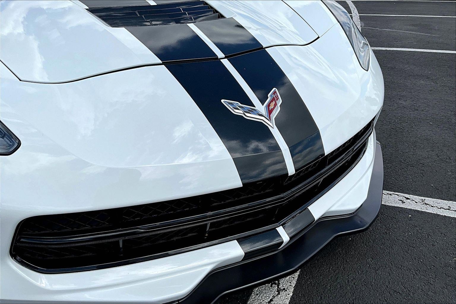 Used 2015 Chevrolet Corvette Stingray Coupe w/ 3LT Preferred Equipment Group image 26