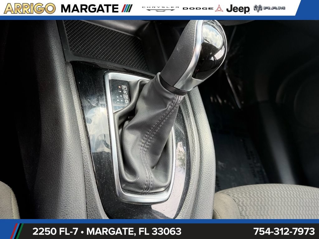 Used 2019 Nissan Rogue Sport S w/ Appearance Package FWD image 24