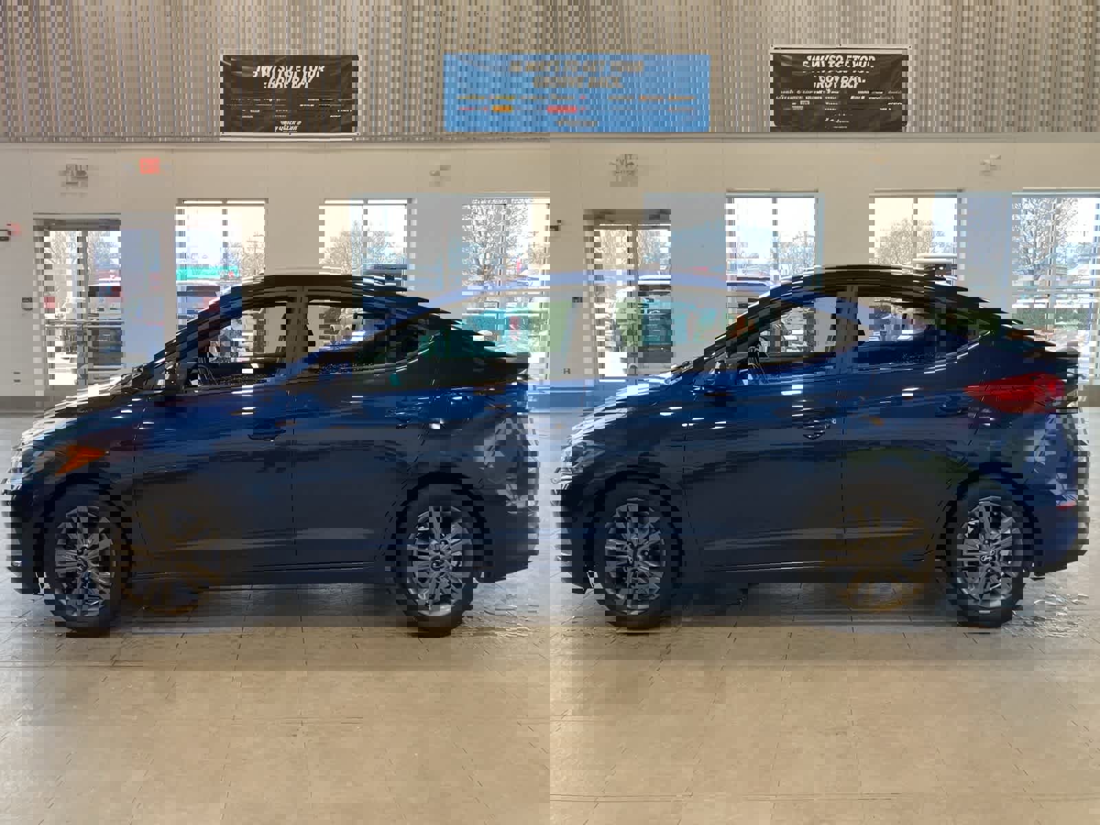 Used 2017 Hyundai Elantra SE image 8