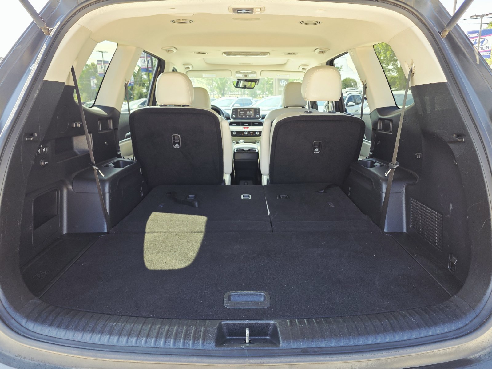 Used 2020 Kia Telluride S FWD image 19