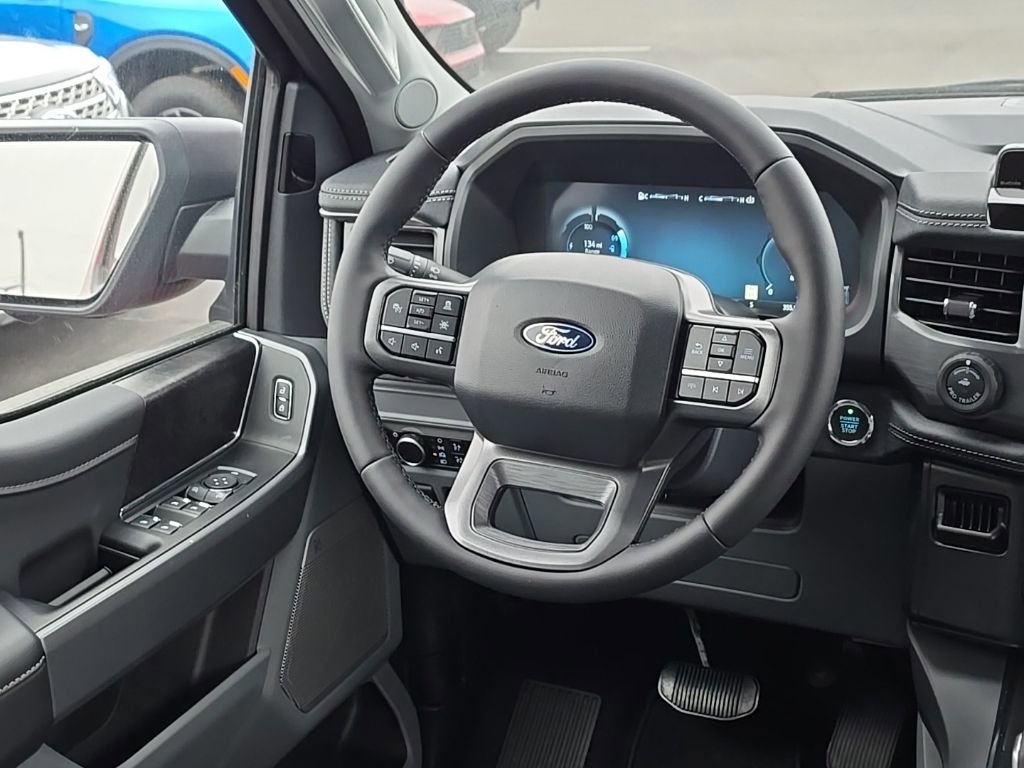 New 2025 Ford F150 Lightning Flash AWD/4WD image 17