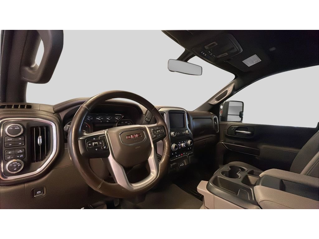 Used 2022 GMC Sierra 2500 SLT w/ Gooseneck/5TH Wheel Package AWD/4WD image 11