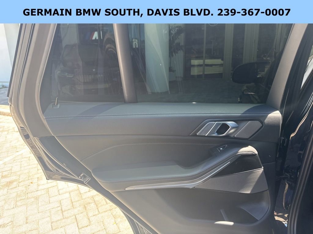 Used 2025 BMW X5 M Competition image 37