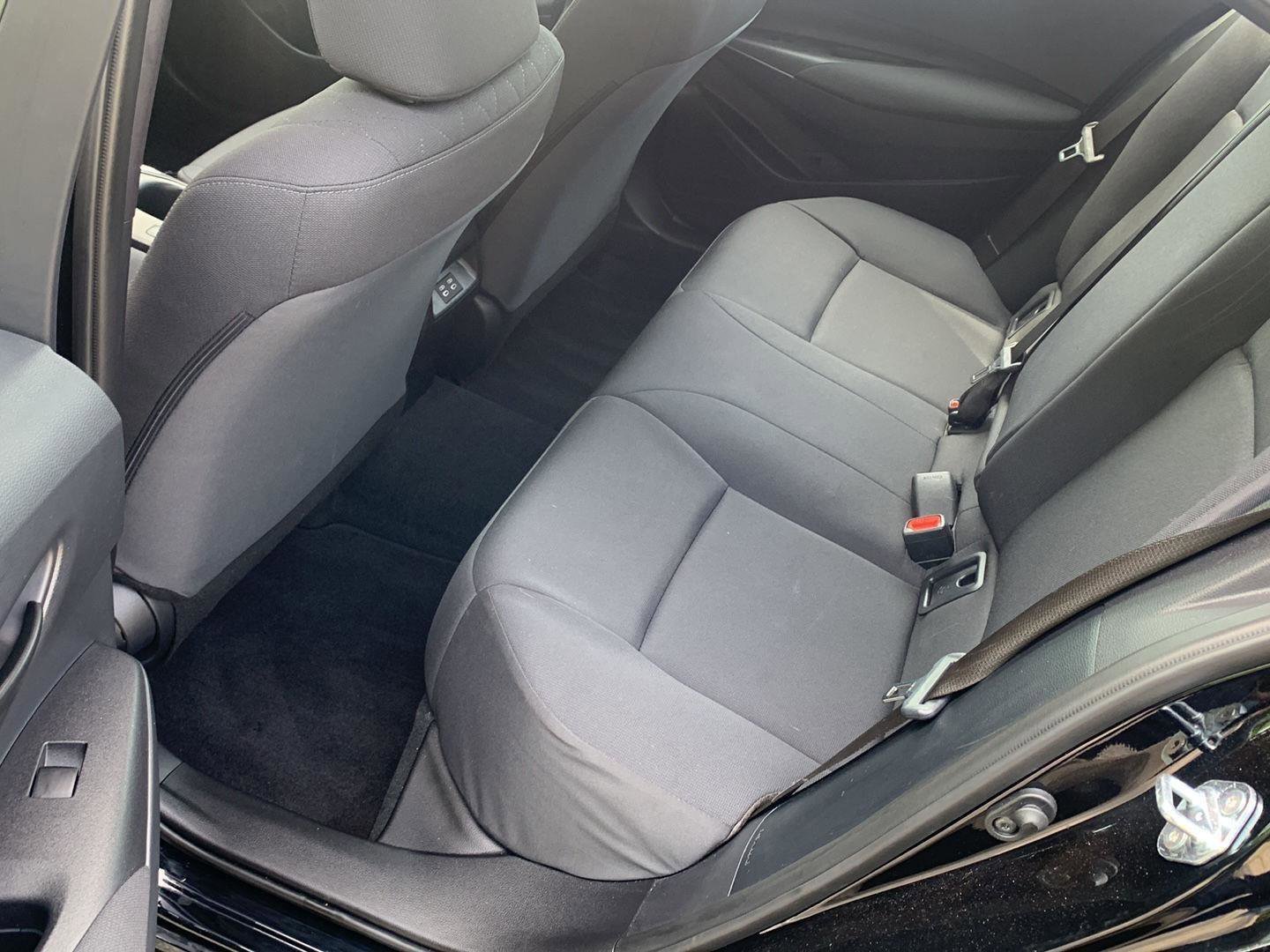 Used 2025 Toyota Corolla LE FWD image 16