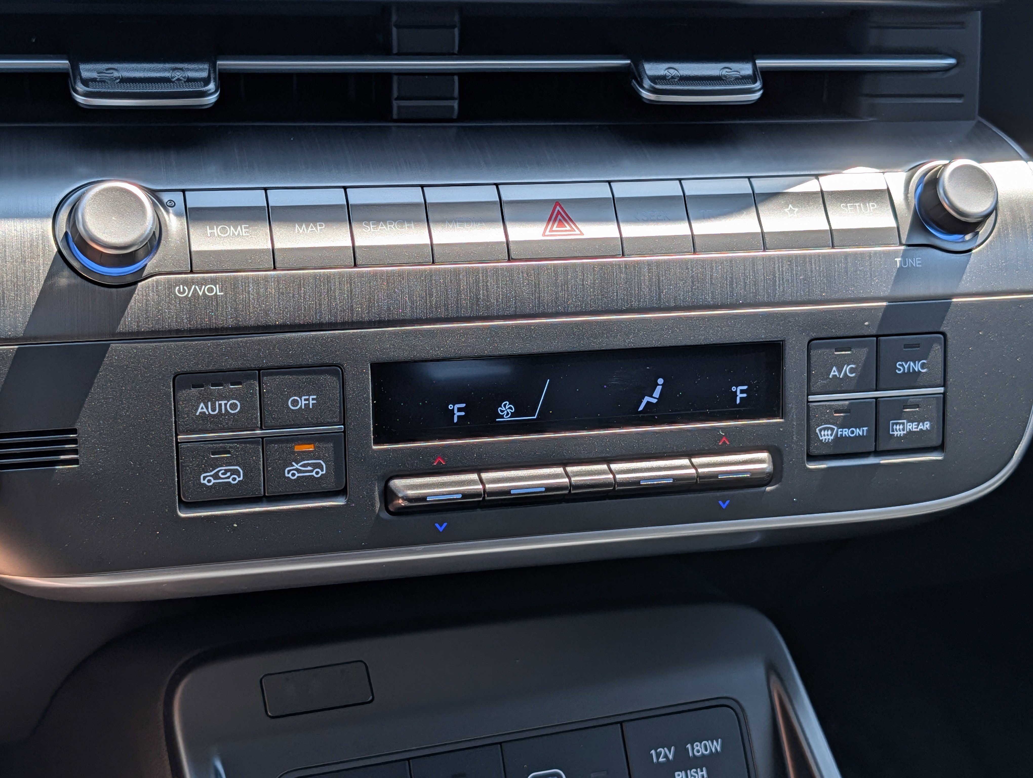 New 2026 Hyundai Kona SEL Premium AWD/4WD image 11