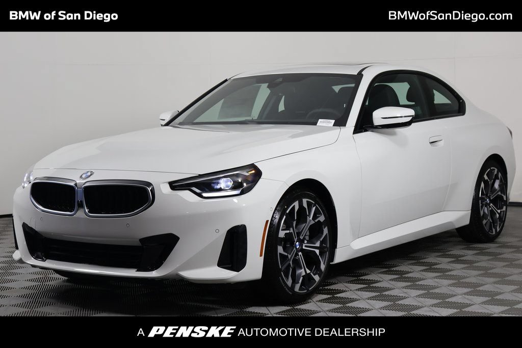 New 2026 BMW 230i Coupe w/ Convenience Package RWD image 1