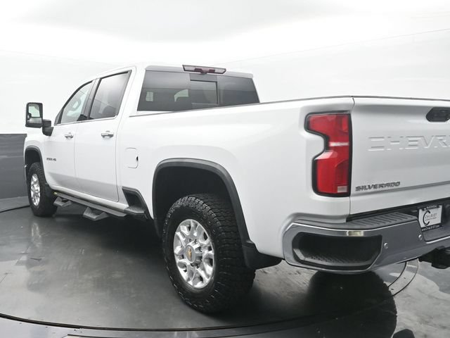 Used 2025 Chevrolet Silverado 2500 LTZ w/ LTZ Premium Package AWD/4WD image 4