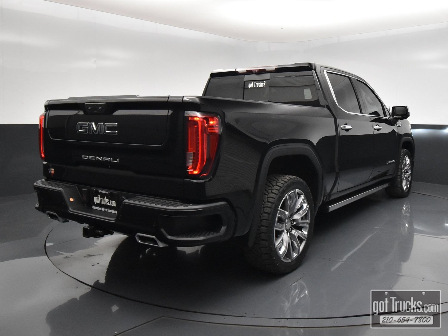 Used 2023 GMC Sierra 1500 Denali w/ Denali Reserve Package AWD/4WD image 50