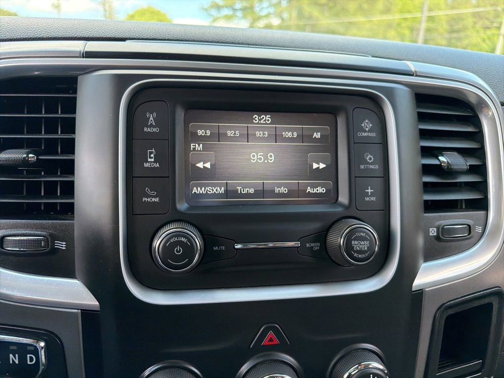 Used 2024 RAM 1500 Classic SLT AWD/4WD image 9