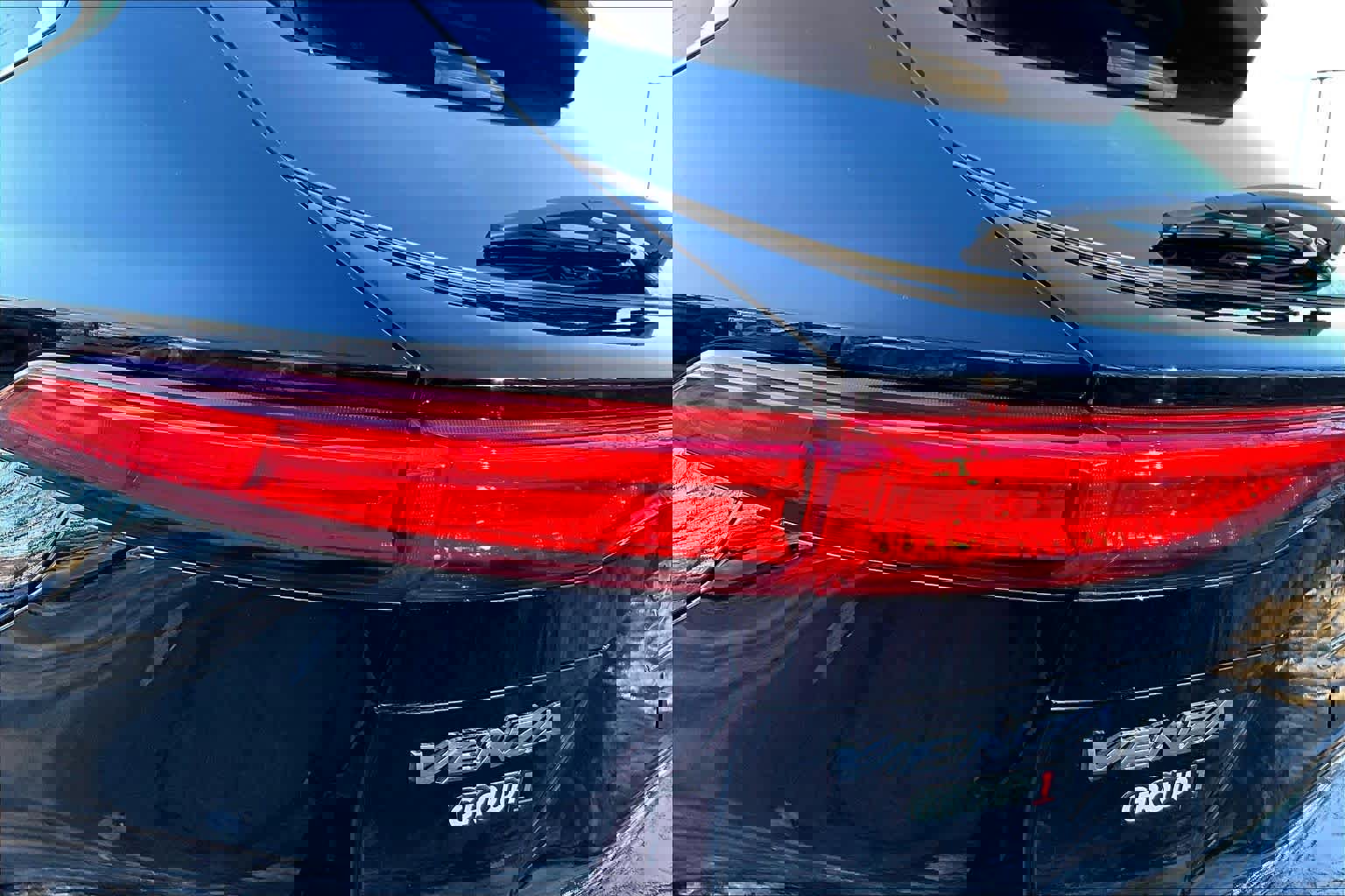 Certified 2024 Toyota Venza LE image 26