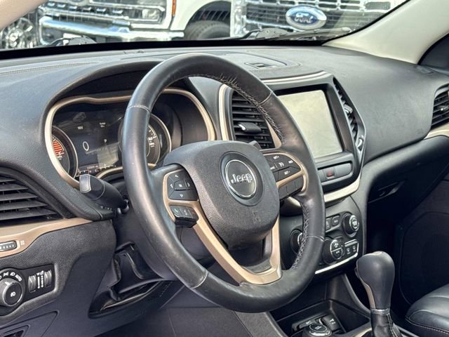 Used 2016 Jeep Cherokee Limited image 30