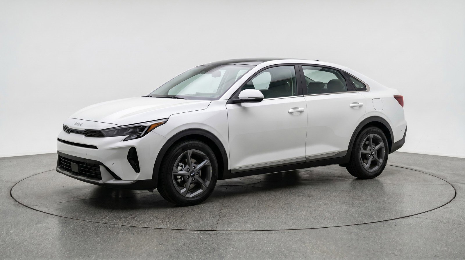 Used 2025 Kia K4 LXS FWD image 3
