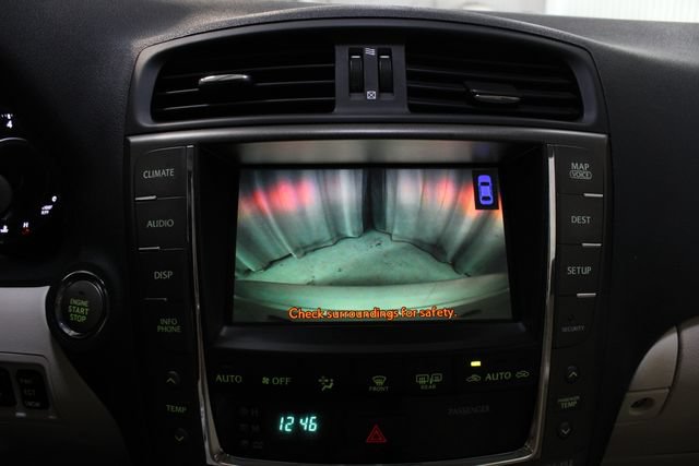 Used 2010 Lexus IS 350C RWD image 4