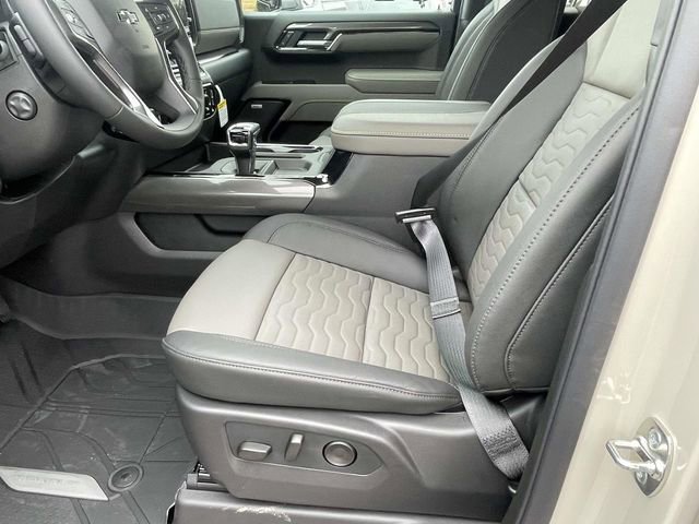 New 2026 Chevrolet Silverado 1500 ZR2 w/ Dark Appearance Package image 12