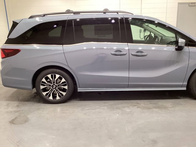 New 2027 Honda Odyssey Elite image 8
