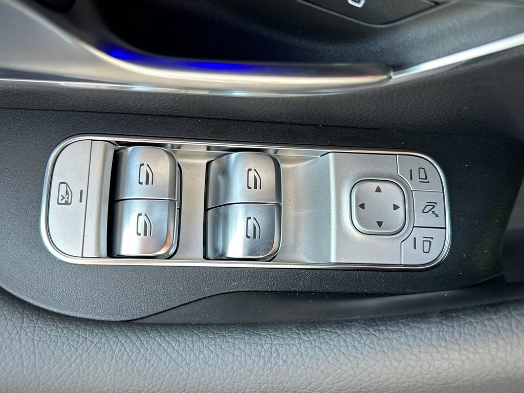 New 2026 Mercedes-Benz GLS 450 4MATIC image 12