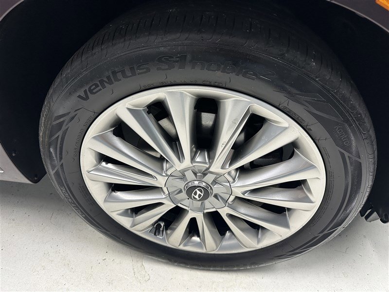 Used 2020 Hyundai Palisade Limited image 16