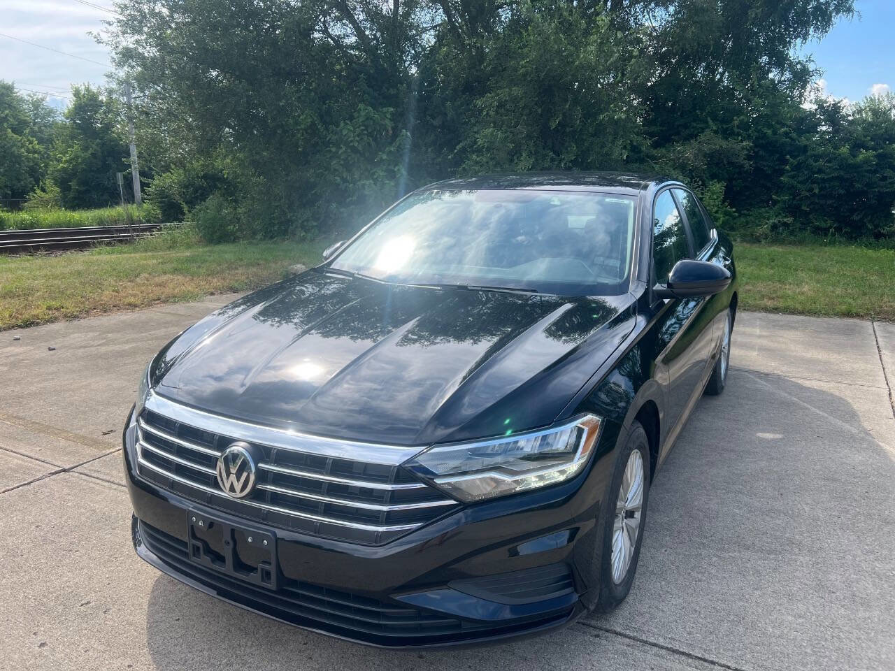 Used 2020 Volkswagen Jetta S w/ Driver Assistance Package FWD image 1
