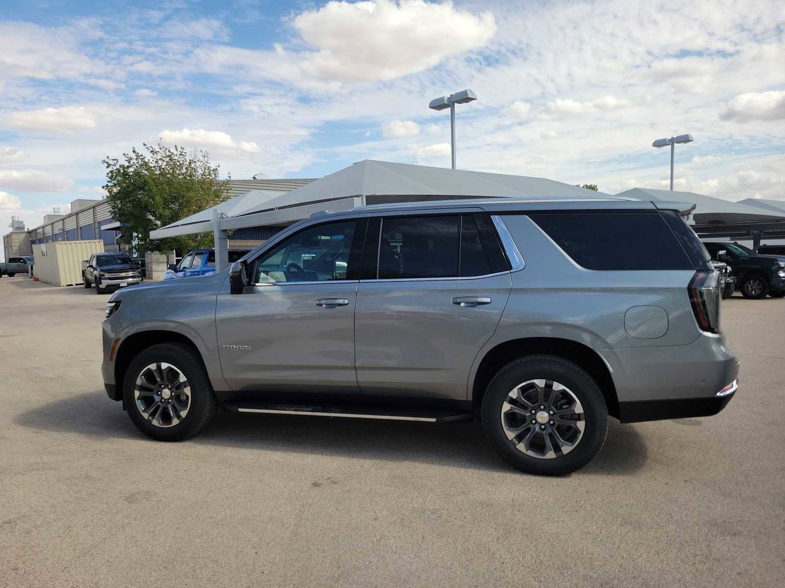 New 2026 Chevrolet Tahoe LT image 3
