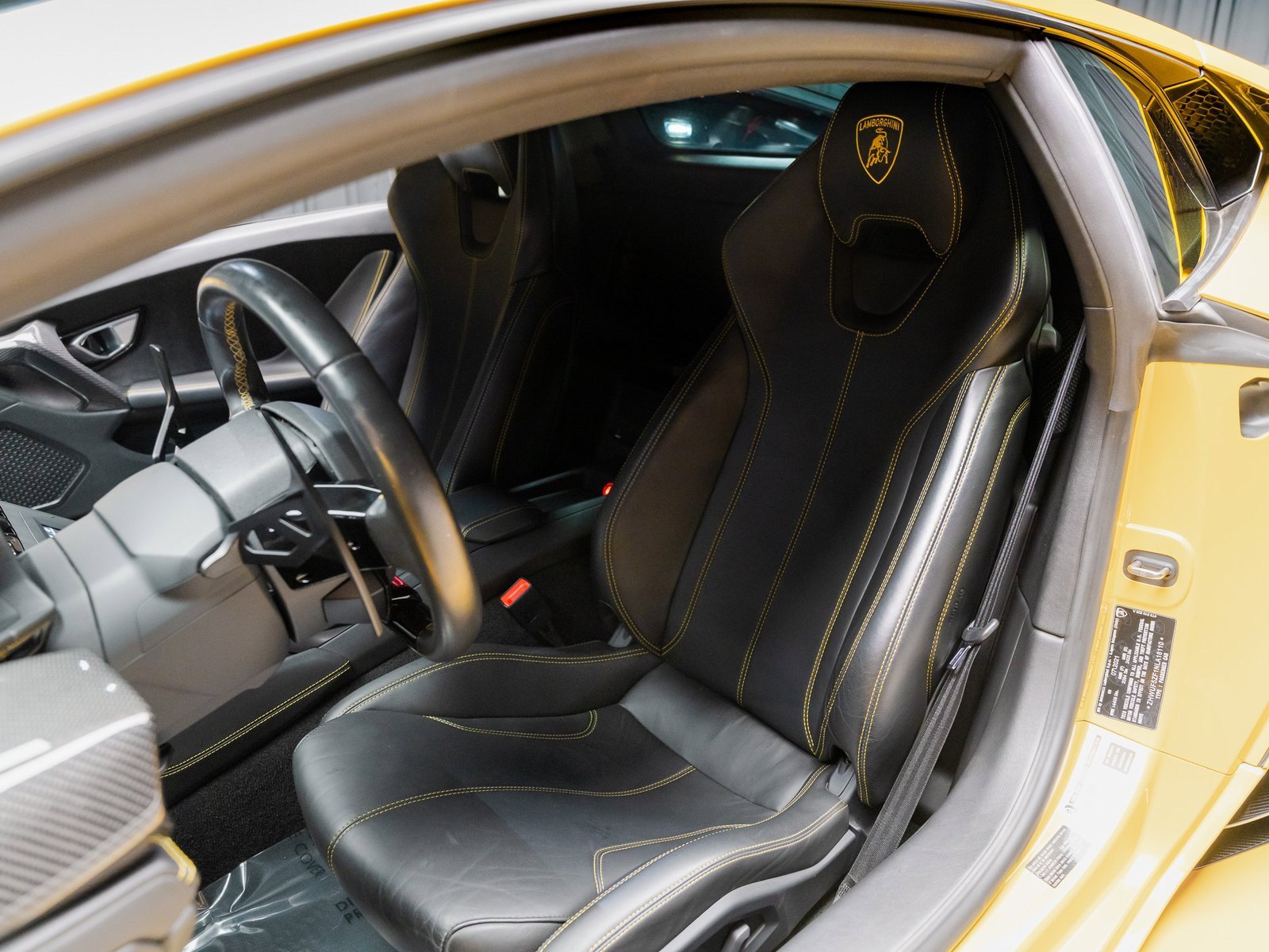 Used 2022 Lamborghini Huracan EVO image 63
