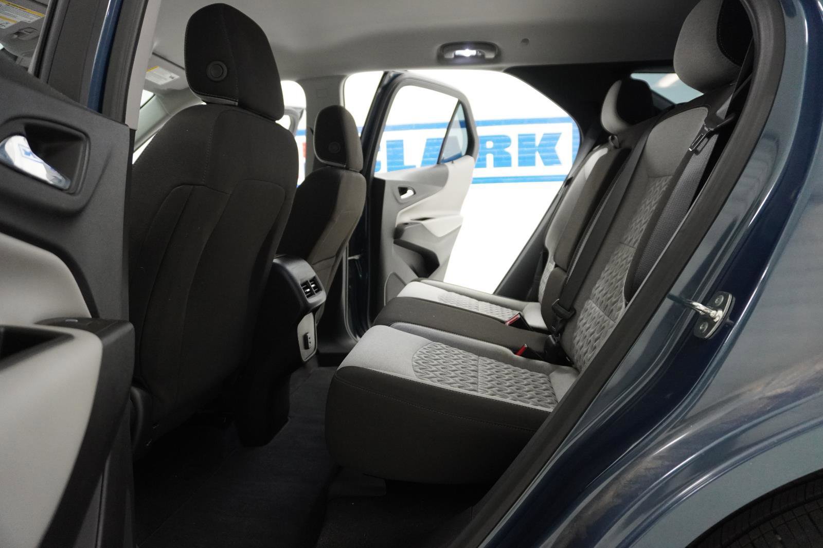 Used 2024 Chevrolet Equinox LS w/ Driver Confidence II Package image 31