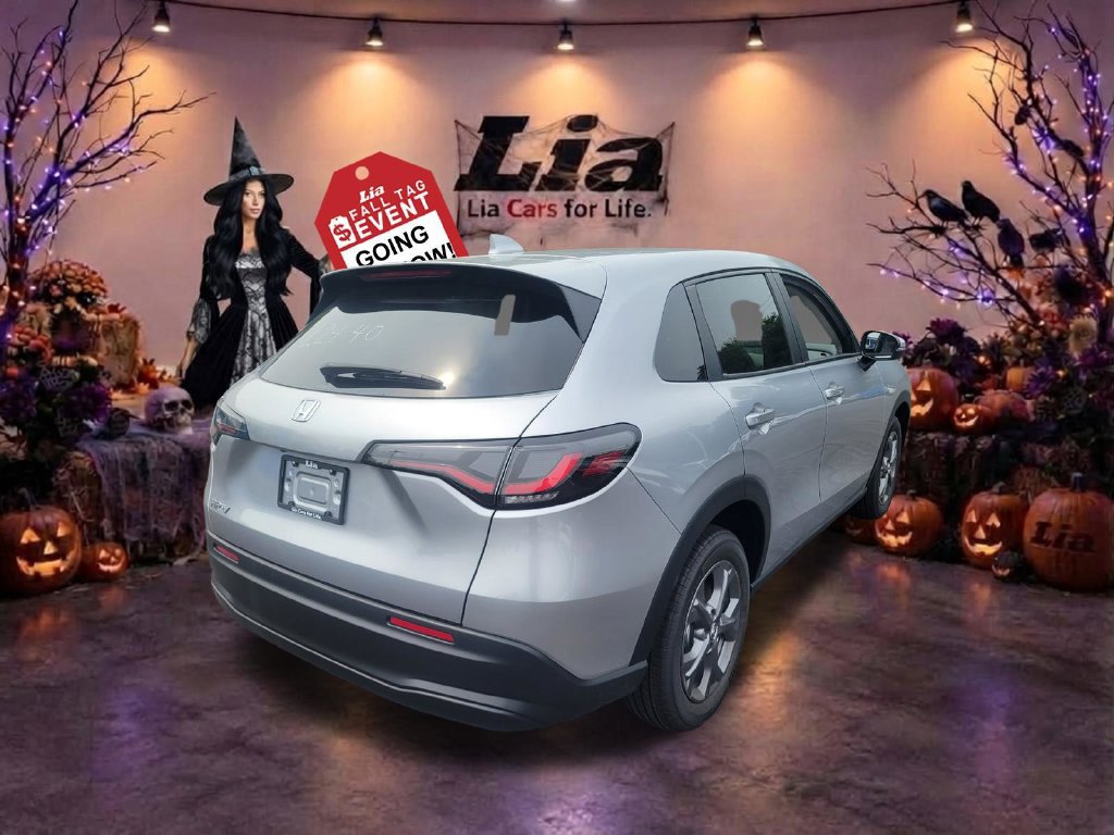 New 2027 Honda HR-V LX image 3