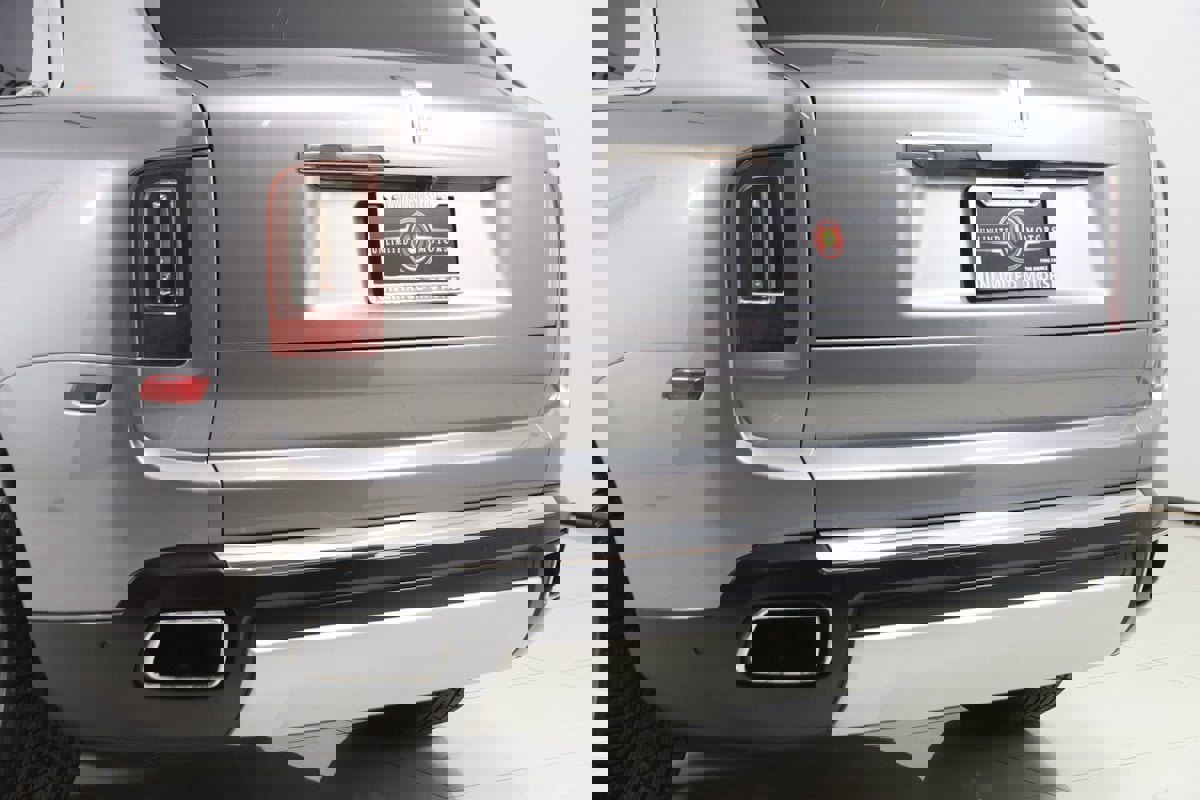 Used 2020 Rolls-Royce Cullinan image 39