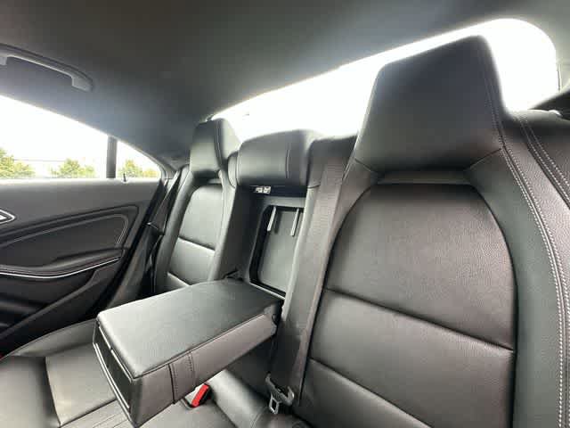 Used 2019 Mercedes-Benz CLA 250 4MATIC image 15