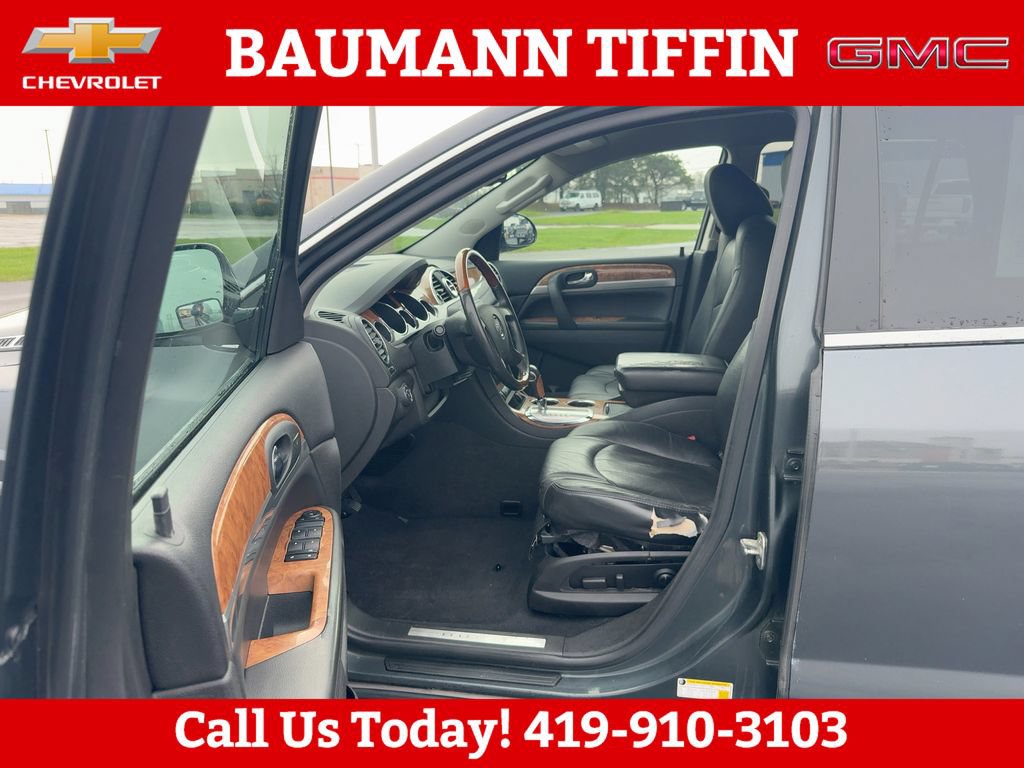 Used 2011 Buick Enclave CXL FWD image 16
