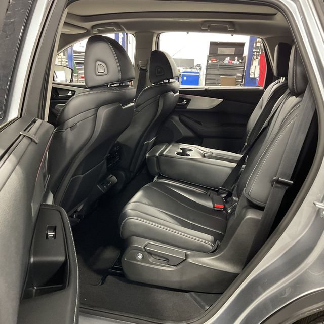 Used 2023 Acura MDX FWD w/ Technology Package image 17
