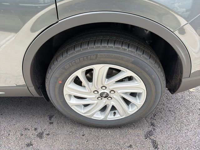 New 2026 Lincoln Corsair Premiere image 6