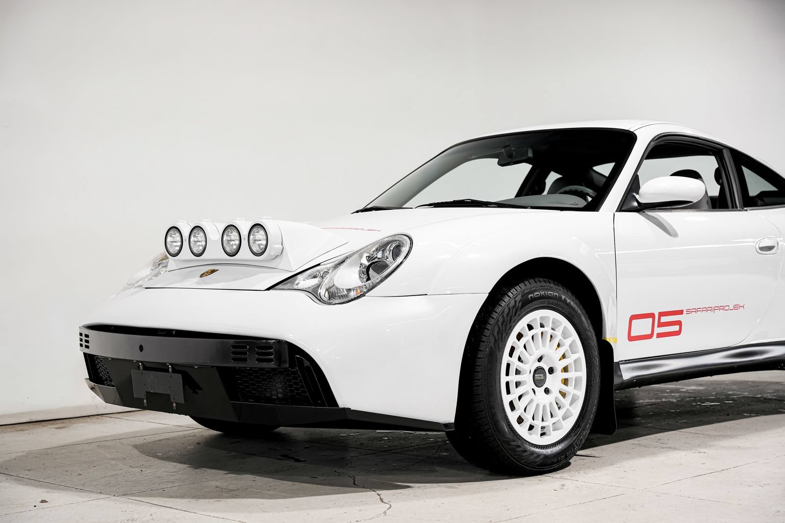 Used 2003 Porsche 911 Carrera 4S AWD/4WD image 31