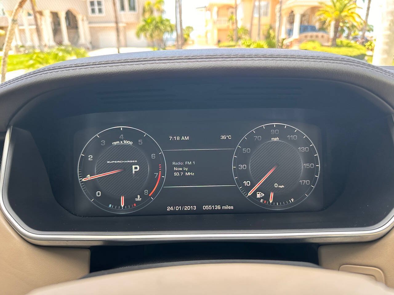 Used 2015 Land Rover Range Rover Supercharged AWD/4WD image 12