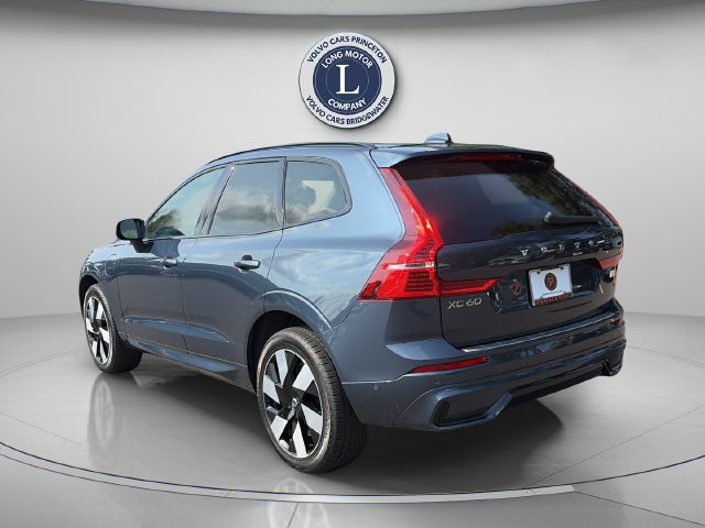 Certified 2024 Volvo XC60 T8 Plus w/ Protection Package Premier AWD/4WD image 3