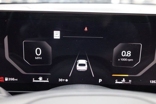 Used 2025 Kia K4 EX image 24