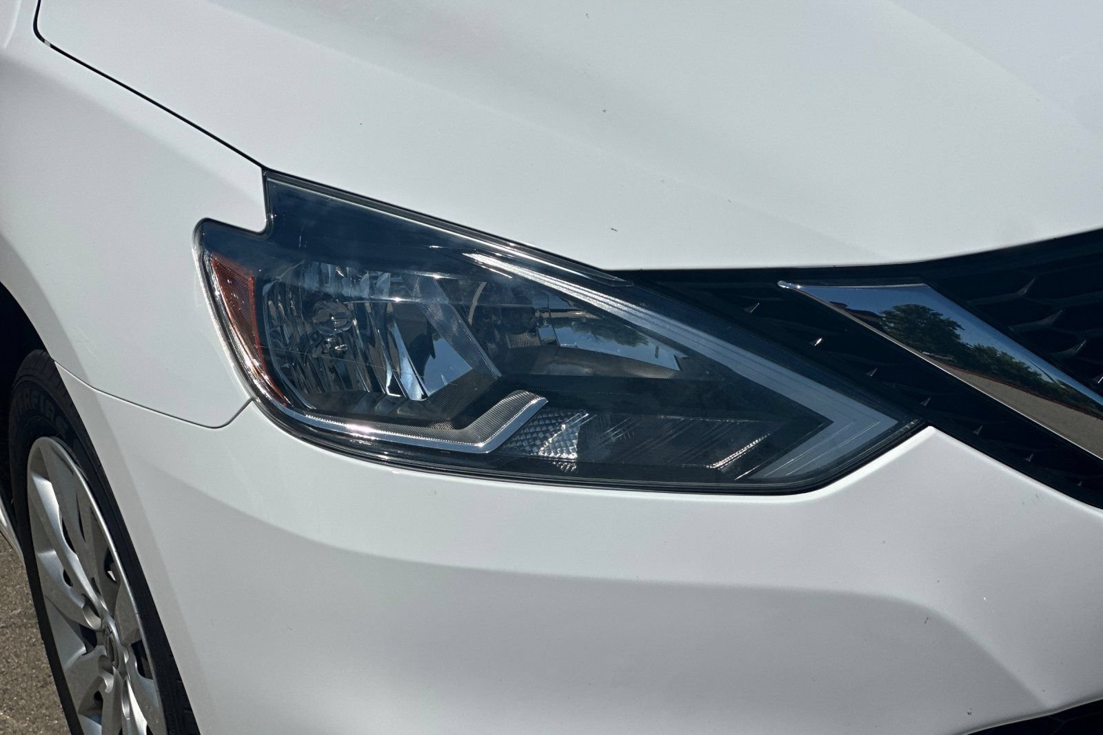 Used 2019 Nissan Sentra S FWD image 40