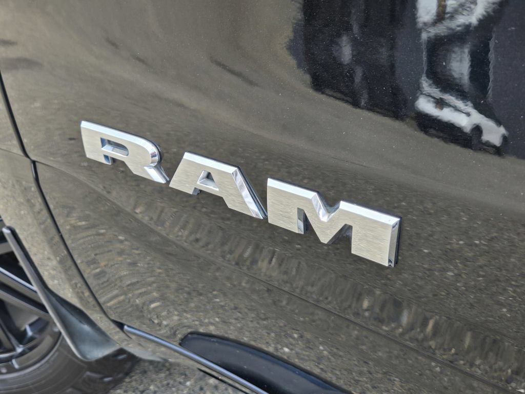 Used 2019 RAM 1500 Tradesman AWD/4WD image 10