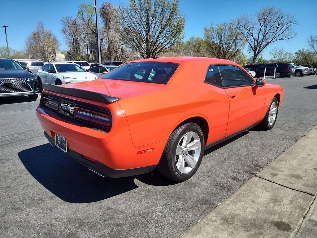 Used 2023 Dodge Challenger SXT image 8