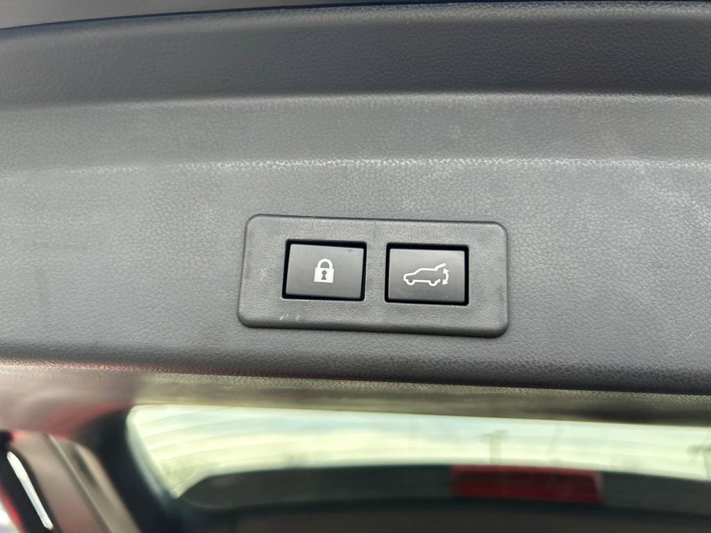 Used 2023 Subaru Ascent Limited image 27